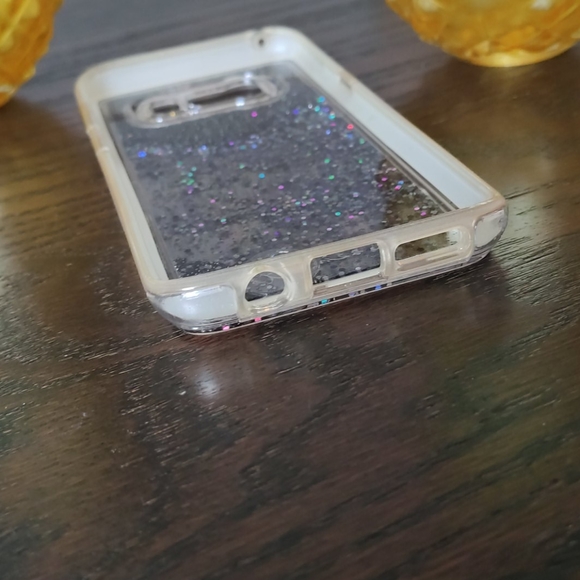 🍋 Case Mate | Tough Waterfall Case For S8 🍋 - Picture 3 of 4